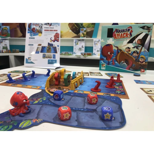 Настольная игра Iello Kraken Attack: Вид для веселой компании