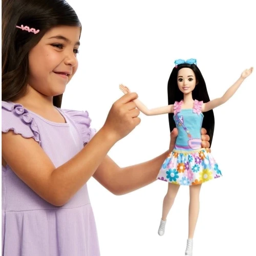 Лялька Barbie Моя перша Barbie брюнетка з білочкою 34 см (HLL22) фото 4