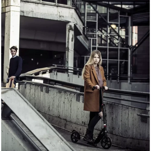 Самокат Hudora BigWheel® Style 230 Black (14235): Матеріал коліс поліуретан