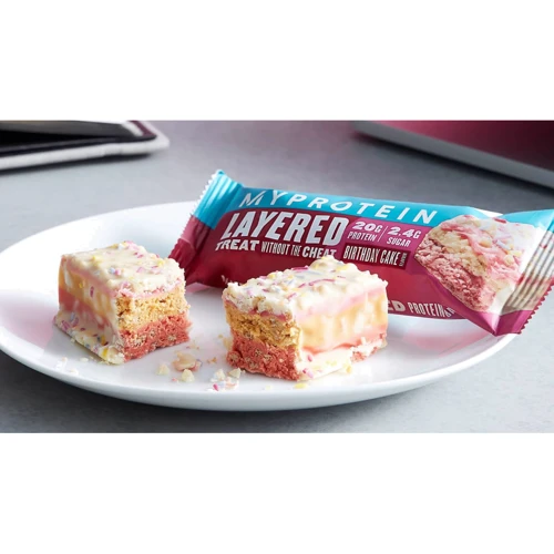 Протеиновый батончик Myprotein Retail Layer Bar 12x60g / 12 servings / Birthday Cake: Пол Унисекс
