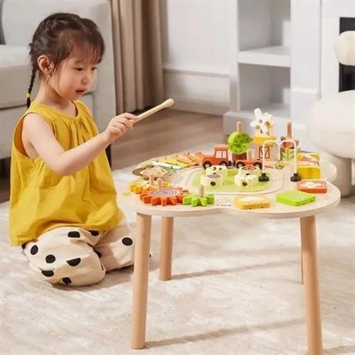 Дерев'яний столик Viga Toys Ферма (44657): Розмір, см 45х45х42.2