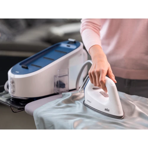 Парогенератор Braun CareStyle 5 IS 5145 WH : Подошва Алюминий