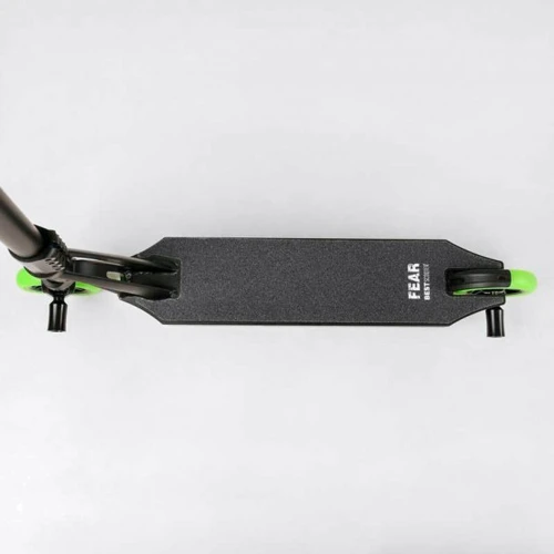 Самокат трюковый Best Scooter Fear зеленый (МТ-60611): Тип колес литые