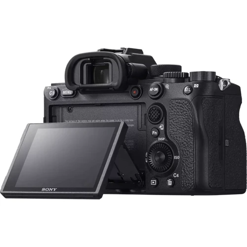 Sony Alpha A7R IVA body: Размер матрицы 35.7x23.8 мм