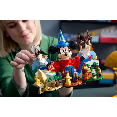 Конструктор LEGO Ideas Магія Діснея (21352) фото 4