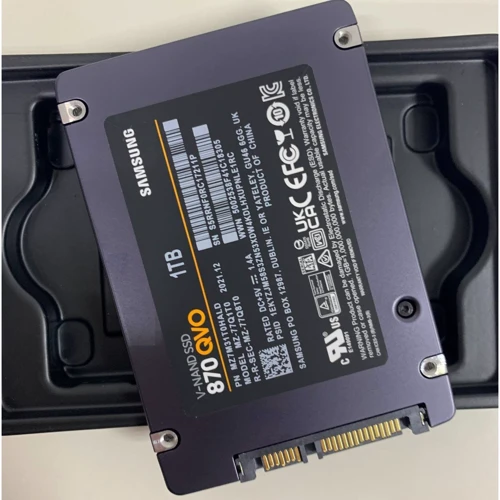 Samsung 870 QVO 1TB (MZ-77Q1T0BW) (SSD-накопичувачі)(S5RRNF0RC17211) фото 3