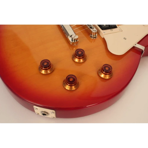 Електрогітара CORT CR100 (CRS): Форма корпусу Les Paul