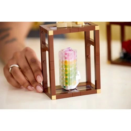 Конструктор LEGO Ideas Коллекция минералов (21362)