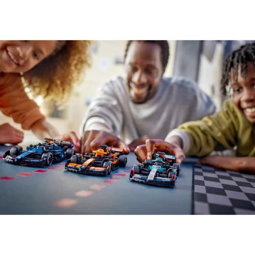 Конструктор LEGO Speed Champions Автомобиль для гонок McLaren F1® Team MCL38 269 элементов (77251) фото 8