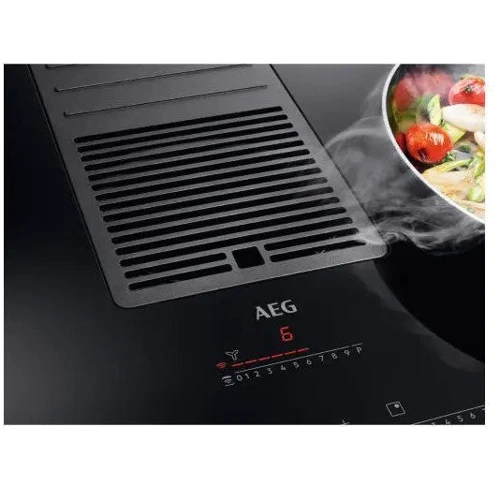 Варочная поверхность AEG IDK84453IB: Расположение панели спереди
