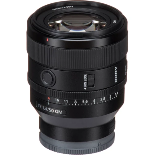 Объектив для фотоаппарата Sony SEL50F14GM 50mm f/1.4 GM FE UA: Диаметр резьбы для светофильтра 67 мм