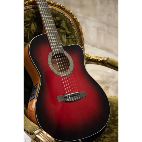 Класична гітара CORT Jade E Nylon (Burgundy Red Burst): Форма корпусу Grand Auditorium