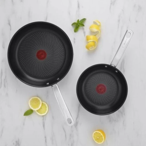 Сковорода Tefal Intuition 20 + 26 см Thermo-Spot 2 шт (B817S255): Материал корпуса нержавеющая сталь