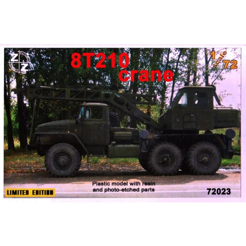 Модель ZZ Modell Автомобильный кран 8Т210 (ZZ72023)