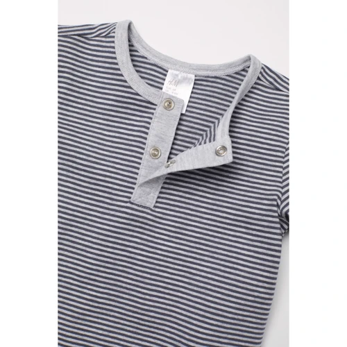 Футболка H&M 2560967 50 см серая: Пол Мальчик
