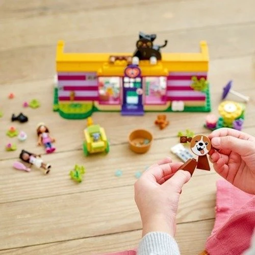 Конструктор LEGO Friends Кафе и приют для животных (41699) фото 5