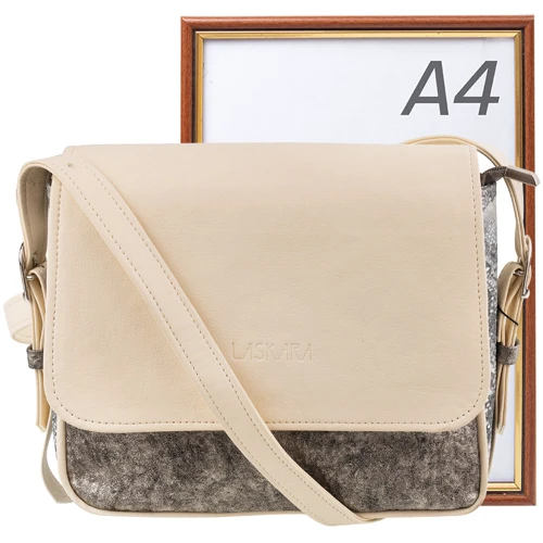 Женская сумка-почтальонка Laskara бежевая (LK-10245-beige-snake): Фактура Под змею, Матовая, Зернистая