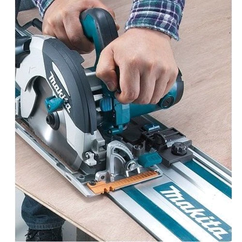 Пила дисковая Makita HS7100: Конструкция ручная