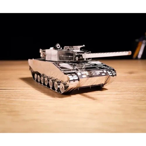 Коллекционная модель-конструктор Metal Time Leopard 2 Tank (MT079) фото 4