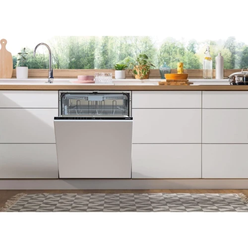 Встраиваемая посудомоечная машина Gorenje GV643D90
