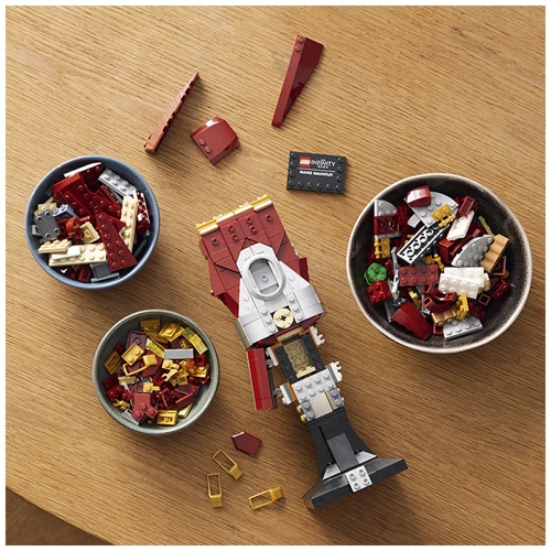 Конструктор LEGO Marvel Нанорукавичка (76223): Кількість деталей, шт. 675