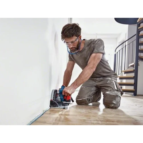 Дискова пилка Bosch GKT 18 V-52 GC L-Boxx (06016B4000): Конструкція Ручная