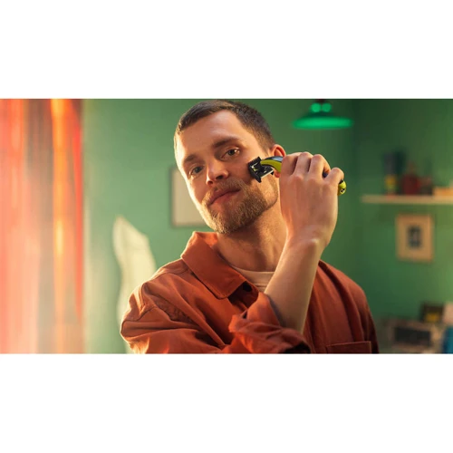 Машинка для стрижки (триммер) Philips OneBlade QP2830/20: Время зарядки аккумулятора, ч 4