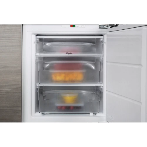 Встраиваемая морозильная камера  Whirlpool AFB 8281/A+: Размеры 81.5х59.6х60 см
