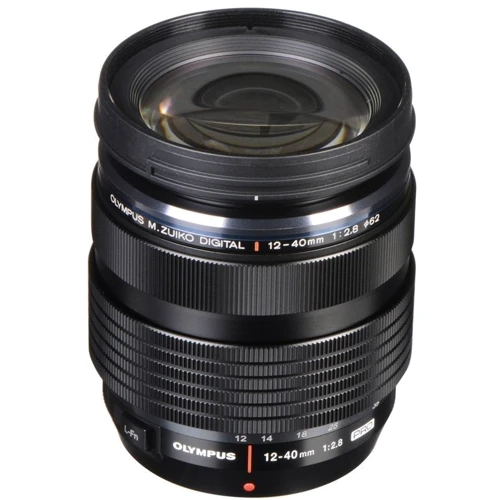 Olympus OM-D E-M5 Mark III kit (12-40mm) Pro Silver: Тип матрицы CMOS