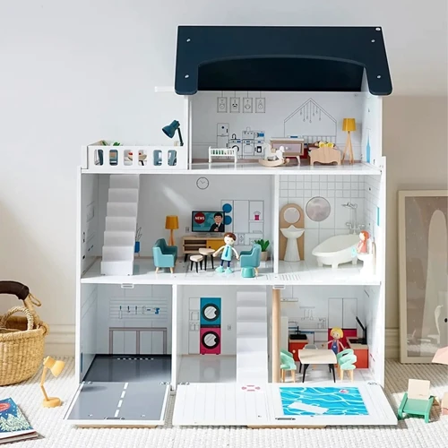 Деревянный трехэтажный кукольный домик с мебелью и фигурками (TX0091)