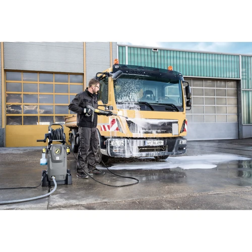 Минимойка высокого давления Karcher HD 8/18-4 M (1.524-970.0): Производительность (л/ч) 760