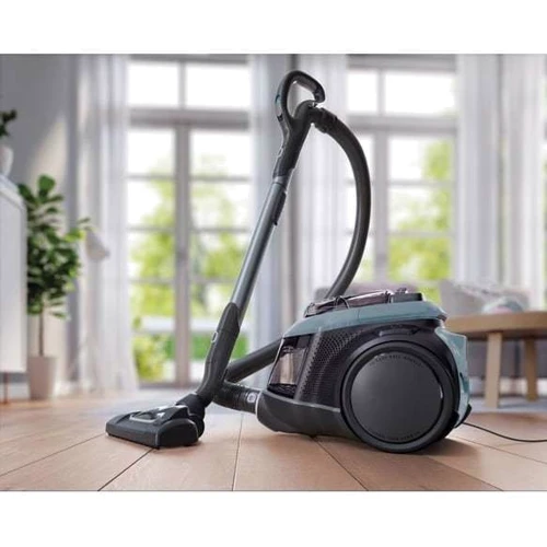 Пылесос Electrolux Pure C9 PC91-6MBT: Максимальная мощность 650 Вт