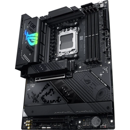 ASUS ROG STRIX X870-F GAMING WIFI: Разъемы на задней панели DisplayPort, Thunderbolt, USB 3.2 Gen 1, HDMI, Ethernet RJ-45, USB Type-C, USB 3.2 Gen 2