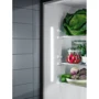 Встраиваемый холодильник Electrolux ENT7TF18S: Мощность замораживания 10 кг/сутки