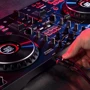 DJ контроллер NUMARK MIXTRACK PLATINUM FX: Тип Цифровые консоли
