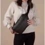 Жіноча сумка поясна Heys Puffer Waist Bag Black чорна (30125-0001-00): Застібка Молния