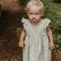 Пустышка Frigg Fairytale X H.C. Andersen The Emperor's New Robes size 2 (6-18 m) бежевый (000922): Форма соски классическая