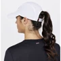 Бейсболка Saucony Outpace Hat белая (900013-WHGR) фото 2