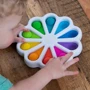 Іграшка тактильна кольорові пелюстки Fat Brain Toys dimpl digits (F275EN) фото 6