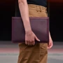 INCARNE Handmade Line Burgundy for MacBook Pro 13": Материал Кожа