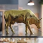 Коллекционная статуэтка корова Cow Parade Mira Moo-Gold, Size L (46468)