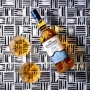 Виски The Glenlivet Founder's Reserve 40% 0.7 л в подарочной упаковке (5000299609347): Страна производитель Великобритания