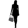 Женская сумка тоут Guess Bea Society Satchel черная (HWVB8132060-BLA): Застежка Магнитная