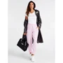 Женская сумка тоут Guess Matrix Elite Carryall черная (HWVG7740230-BLA): Тип ручки На цепочке, Длинная ручка, С двумя ручками