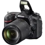 Nikon D7200 Kit 18-140mm VR: Розмір дисплея 3.2&quot;