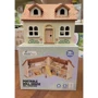 Ігровий набір New Classic Toys Ляльковий будиночок з розкладними меблями (10735) фото 2
