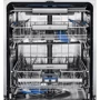 Встраиваемая посудомоечная машина Electrolux EEC87300L: Расход воды, л 11