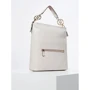 Женская сумка-мешок Guess Tara Hobo бежевая (HWEG7474020-MOT): Пол Женский