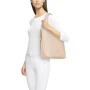 Женская сумка-мешок Furla Grace M Hobo W/Zip светло-розовая (BARVFGCNVD000B1T00): Фактура Матовая, Зернистая