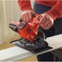 Аккумуляторная дисковая пила Black+Decker BDCCS18N